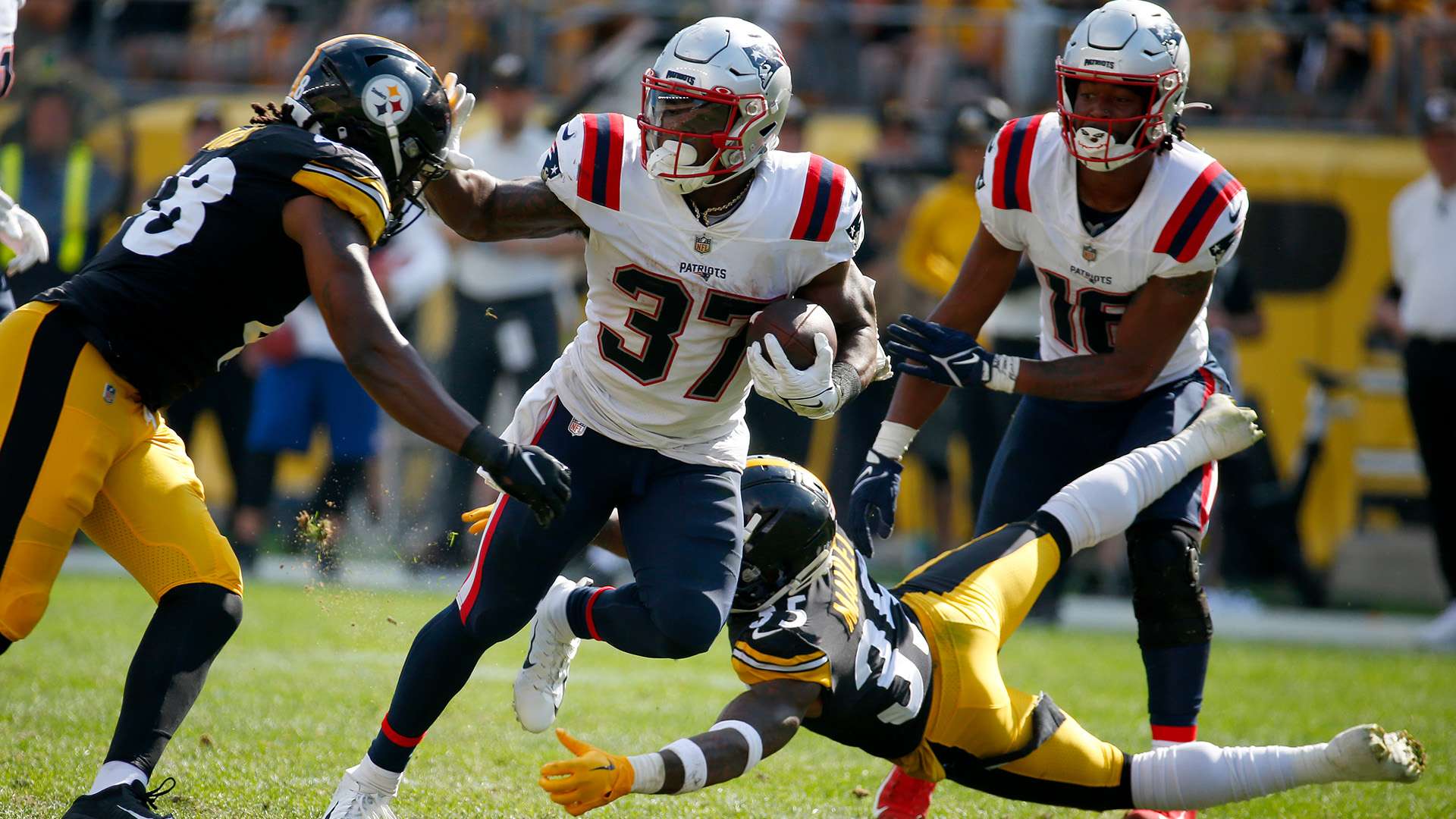 足球竞技的 足球竞技的